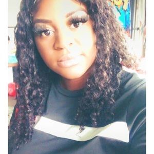 Meet your Posher, Tasia